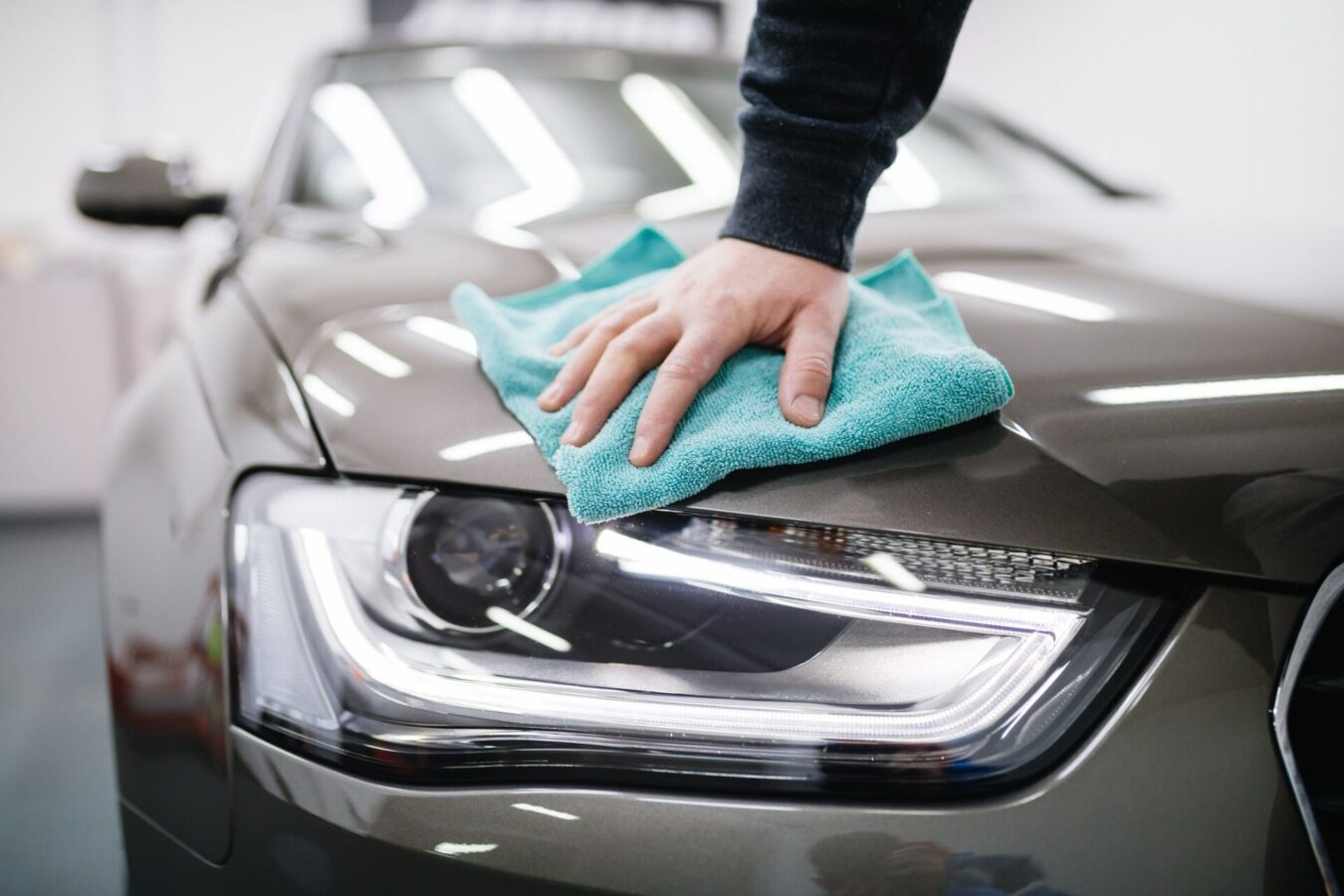 Detalles de un coche reacondicionado estéticamente